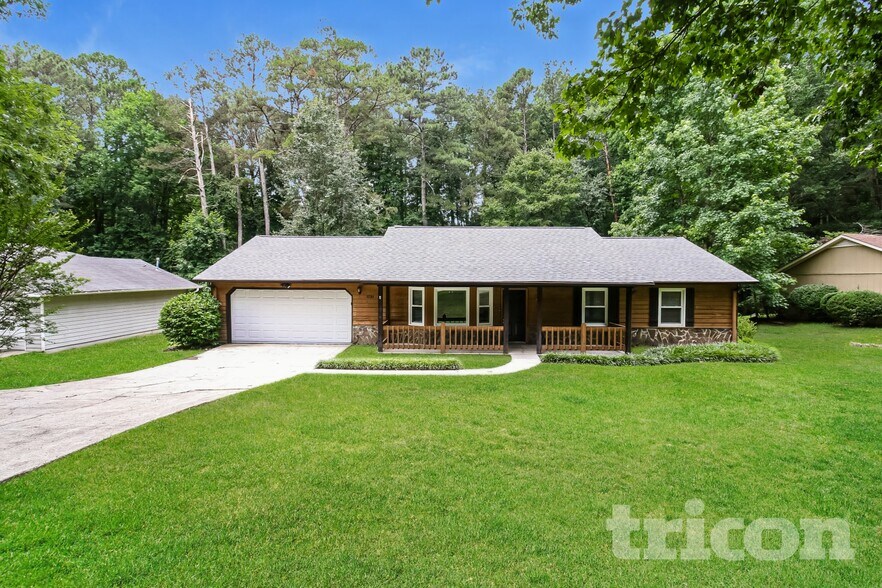 Building Photo - 1731 Hidden Acres Dr SW