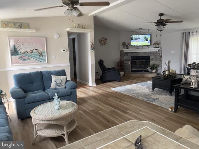 Building Photo - 25940 Starboard Dr