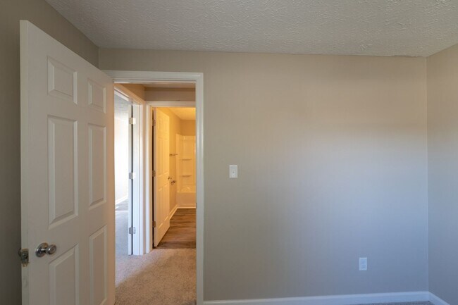 Building Photo - 4 bed 2.5 bath 2 story home with full deck located in Decatur Township