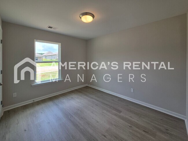 Building Photo - New Construction Home for Rent!