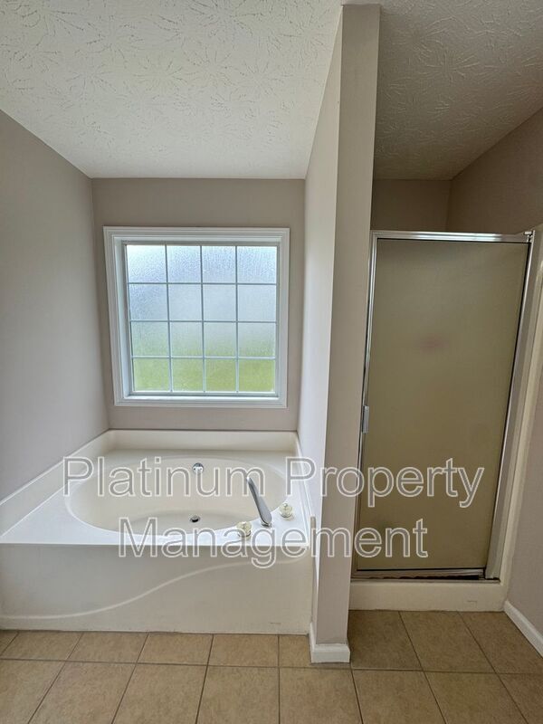 Building Photo - 3854 Wheaton Ct