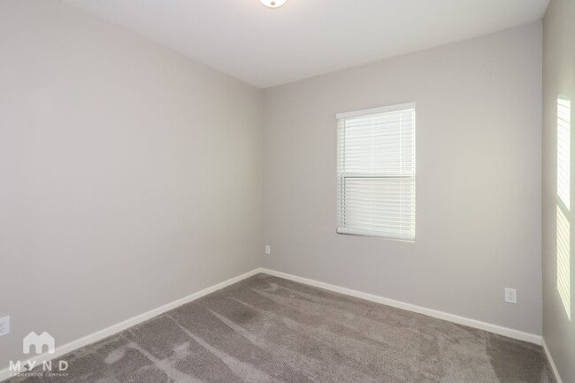 Building Photo - 1016 Lacebark Pne Ln