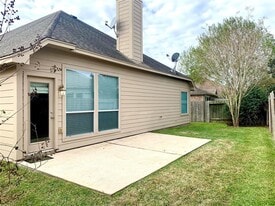 Building Photo - 5623 Wagon Wheel Ln