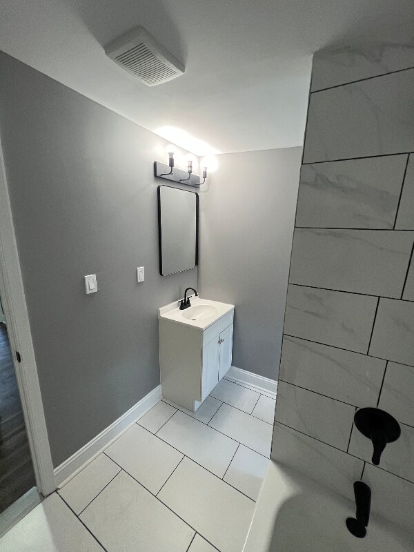 Building Photo - 547 High St