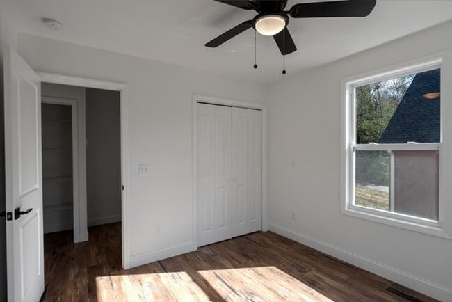 Building Photo - 131 Owenby Ln
