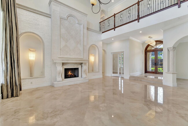 Building Photo - 953 Banyan Dr