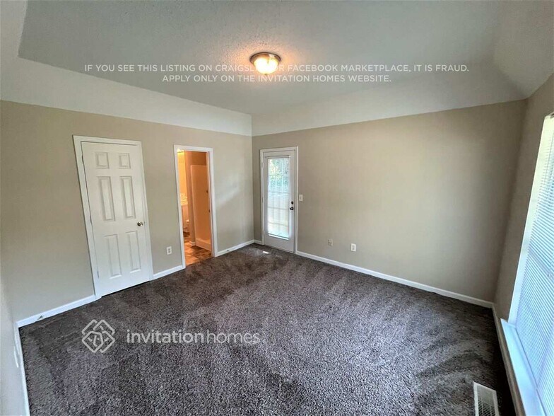 Building Photo - 4237 Sturbridge Dr