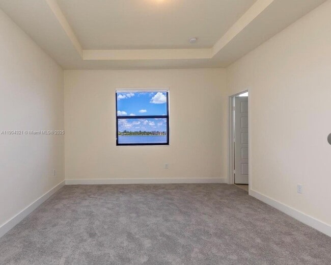 Building Photo - 15861 NW 90th Ct