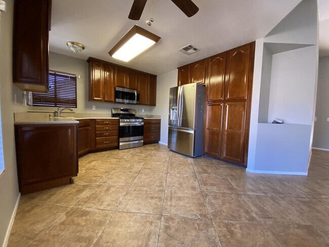 Building Photo - 4624 Checker Way