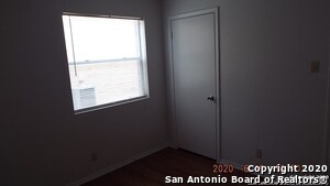 Building Photo - 5513 Lochmoor