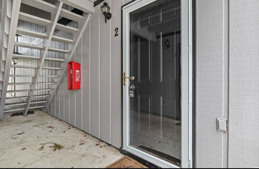 Building Photo - 950 Forestbrook Rd