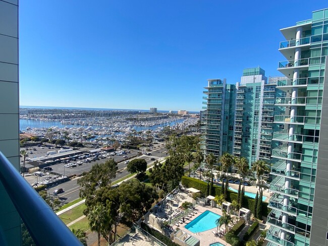 Building Photo - Come home to unobstructed sunset ocean vie...