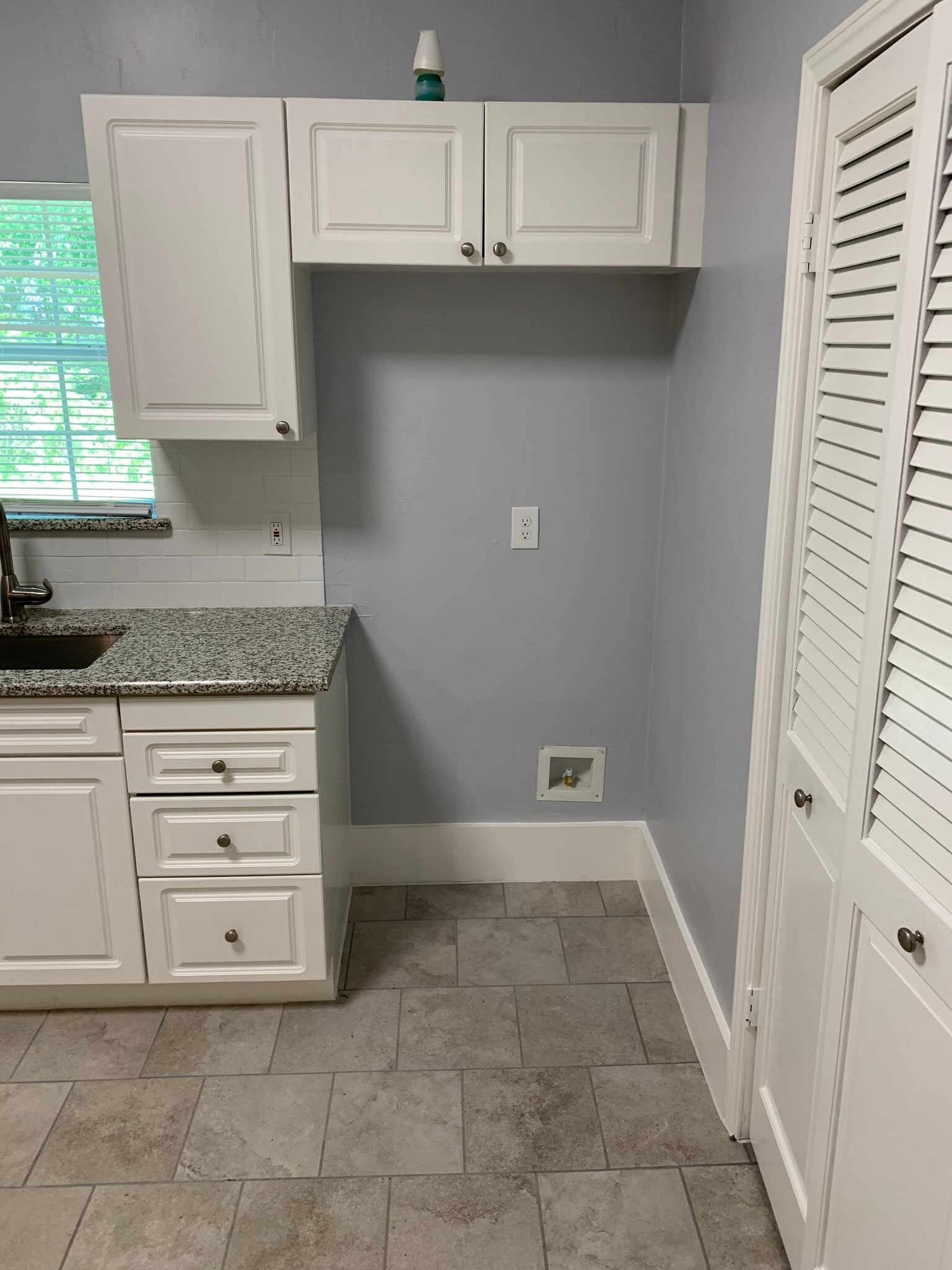 Building Photo - 519 E Evergreen St