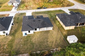 Building Photo - 456 Mercedes Ct