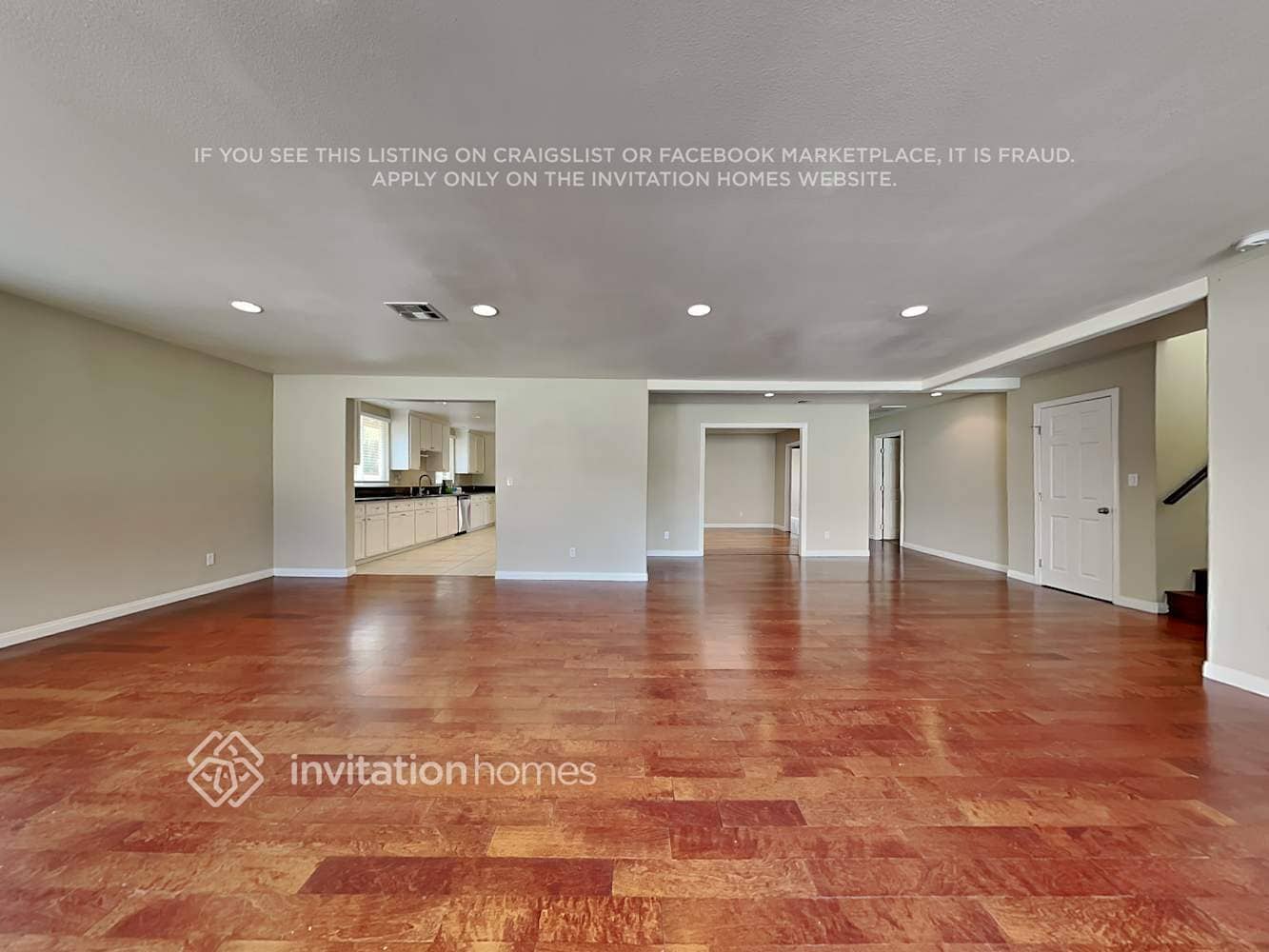 Building Photo - 1241 E Herring Ave