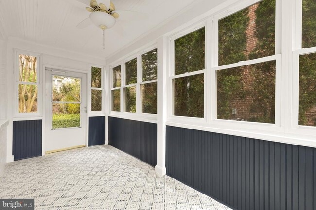 Building Photo - 4809 Wellington Dr