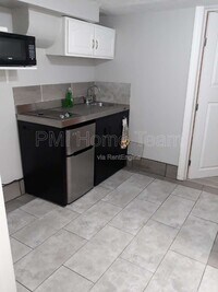 Building Photo - 168 Ross Dr