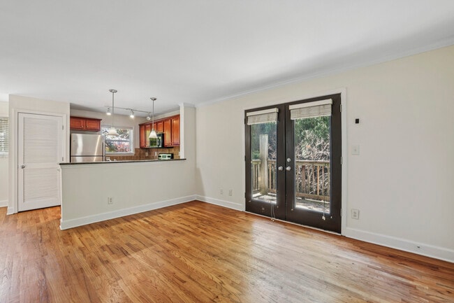 Building Photo - 48 Peachtree Ave NE