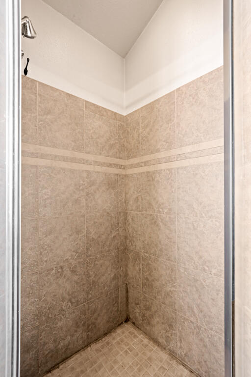 Building Photo - 5432 Santiago Roque Dr