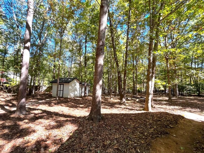 Building Photo - 763 Southwick Ave