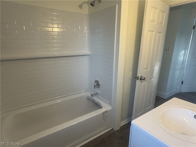 Building Photo - 4058 Ardmore Rd