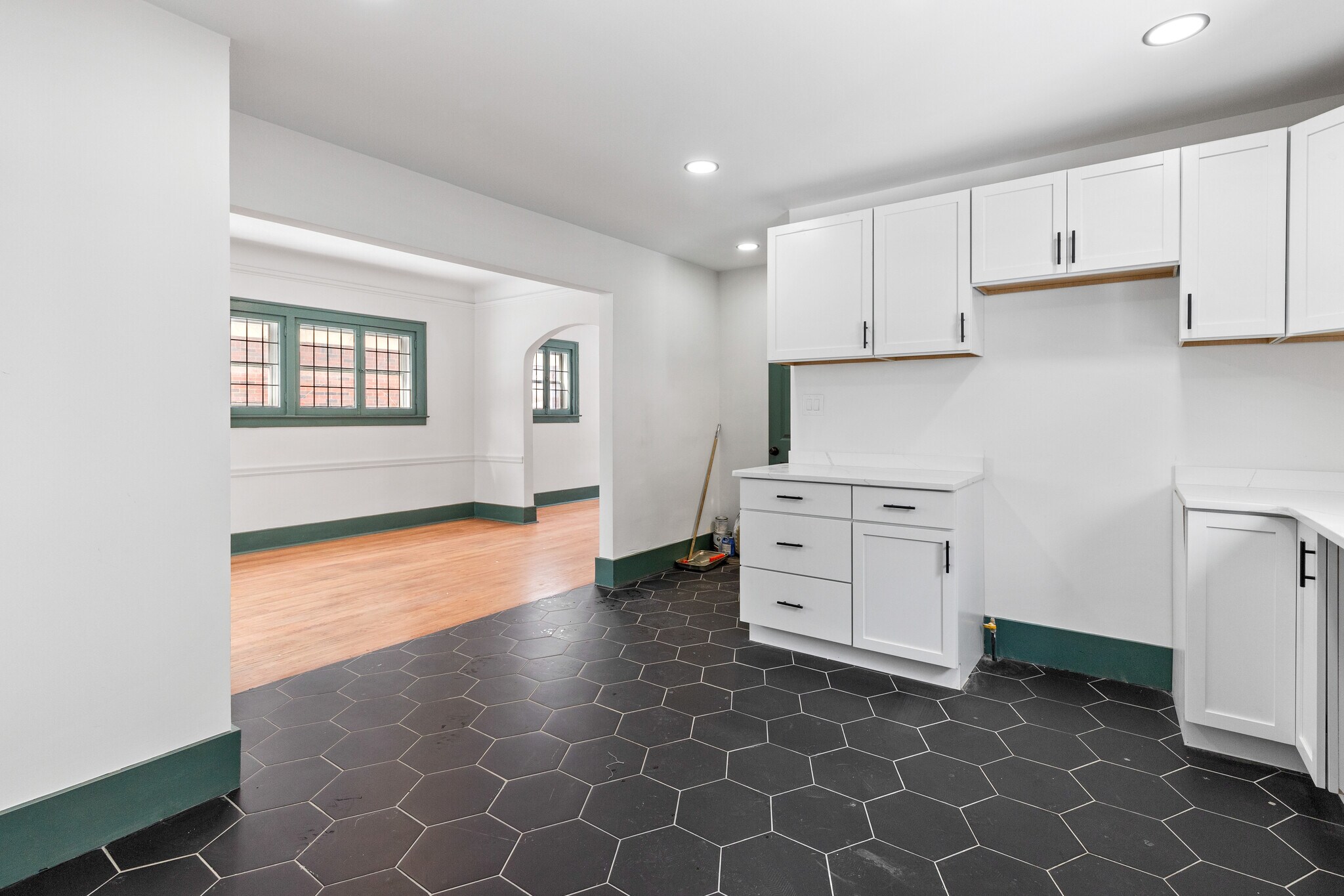 Building Photo - 4767 Sturtevant St