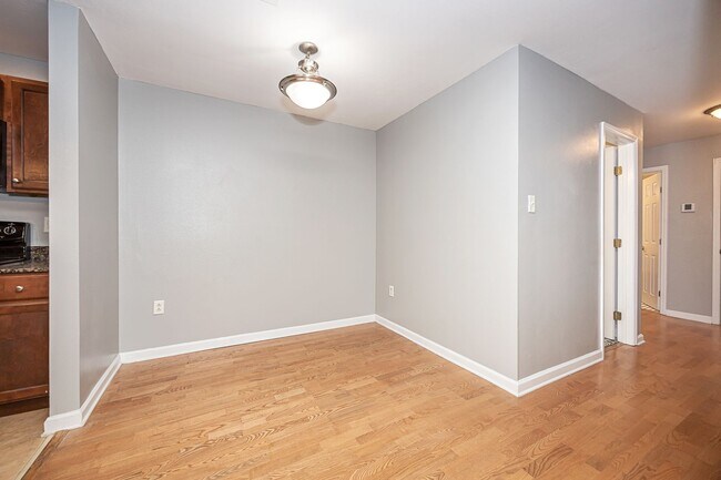 Building Photo - Harbor Landing rental with boat slip, great amenities, and a gated waterfront community lifestyle.