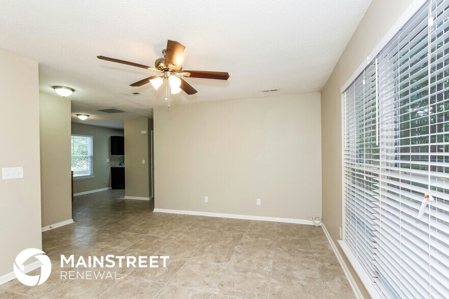 Building Photo - 6022 Woodthrush Dr