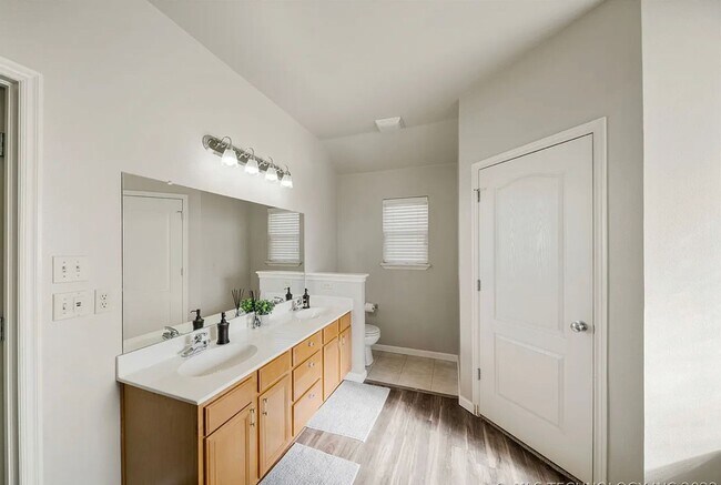 Building Photo - Immaculate home in Sawgrass at Bailey Ranch!