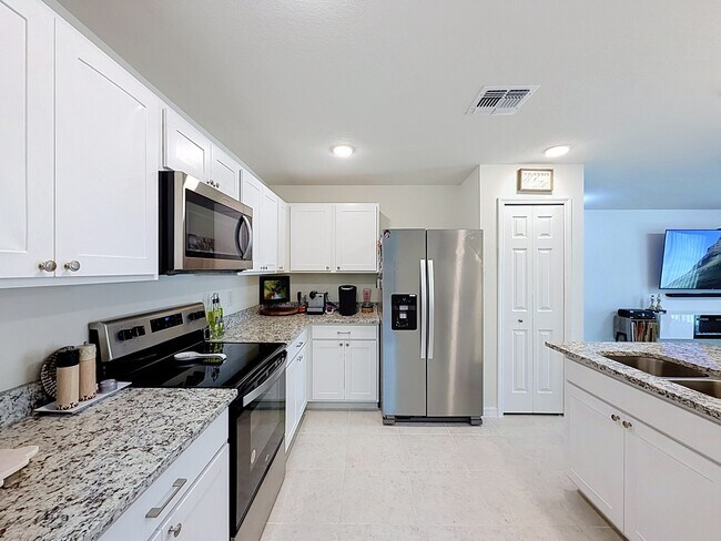 Building Photo - 339 Towns Cir