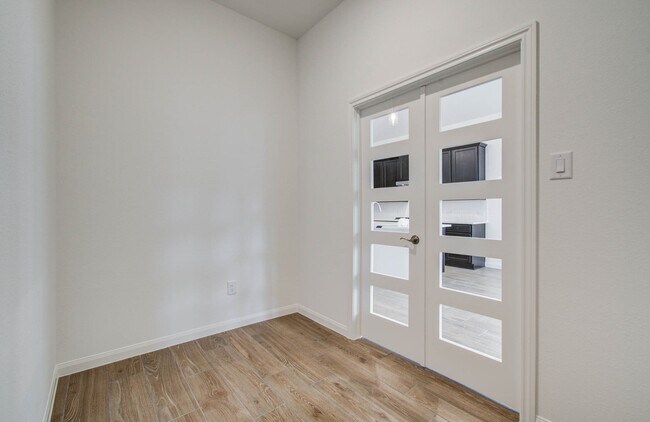 Building Photo - 24811 Harrow Mdw Dr