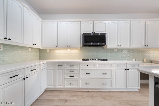 Building Photo - 299 Queen Creek Cir