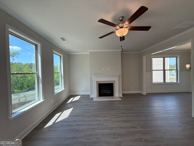 Building Photo - 3338 Sir Gregory Manor NW