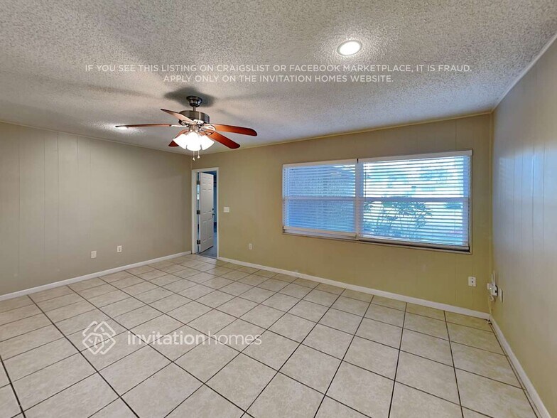 Building Photo - 713 Little Wekiva Rd