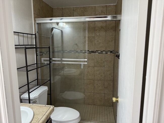 Building Photo - 5344 Flower Dr