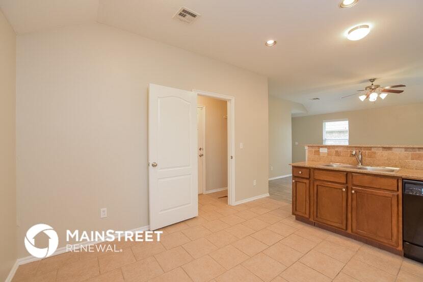 Building Photo - 8105 Frye Ln