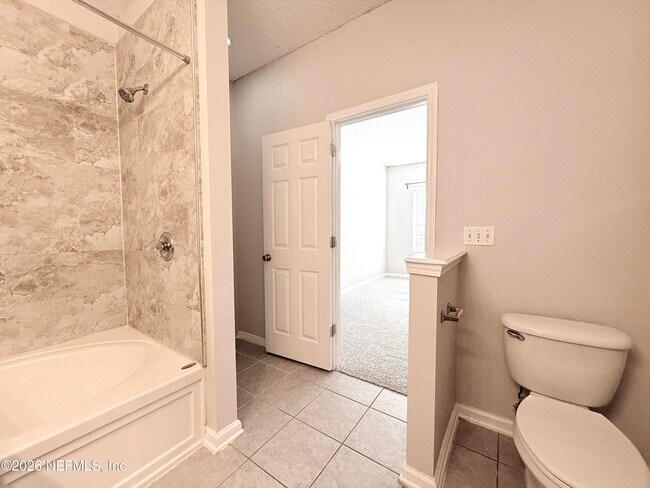Building Photo - 12301 Kernan Forest Blvd