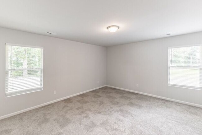 Building Photo - Coming soon-6 or 12 month lease is available