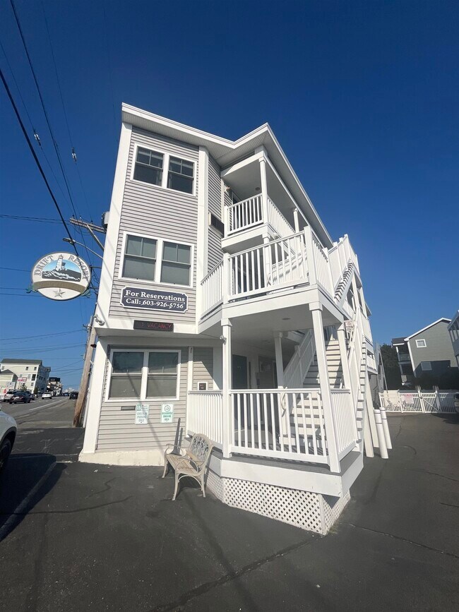Primary Photo - 18 Ocean Blvd