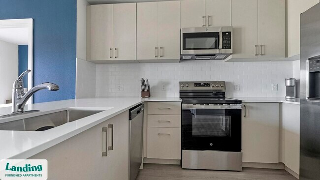 Building Photo - 7301 Lake Bank Lp