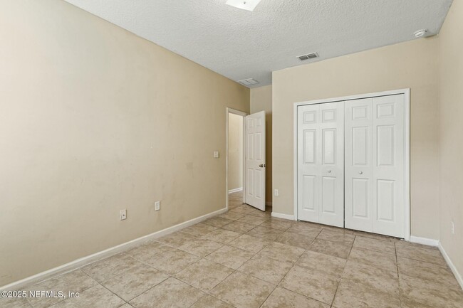 Building Photo - 2405 Caney Wood Ct S