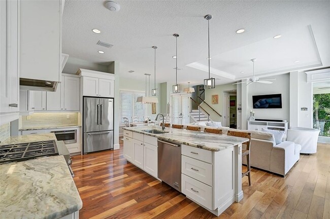 Building Photo - 830 Tarawitt Dr