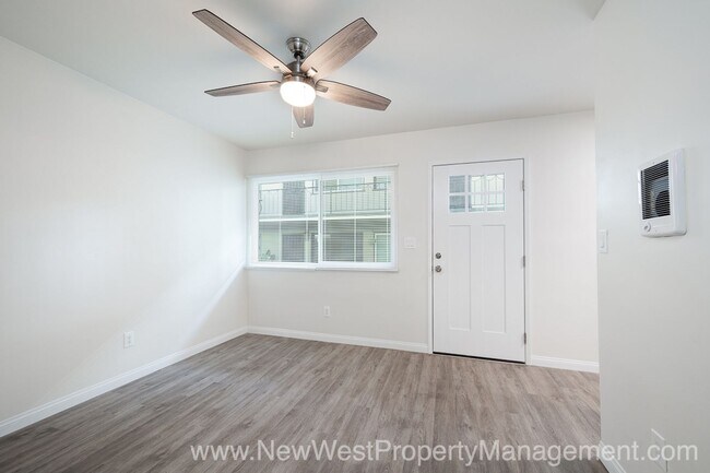 Building Photo - Upgraded Sherman Heights 1 Bedroom, Availa...