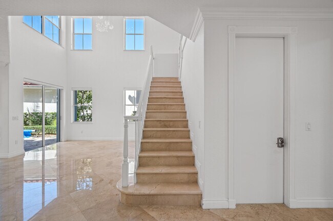 Building Photo - 1468 Mariner Way