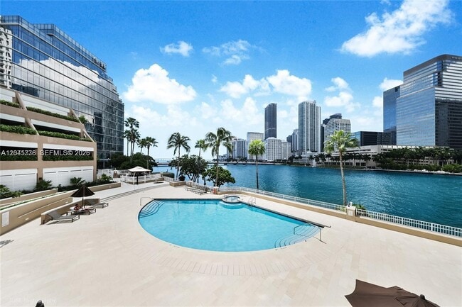 Building Photo - 701 Brickell Key Blvd