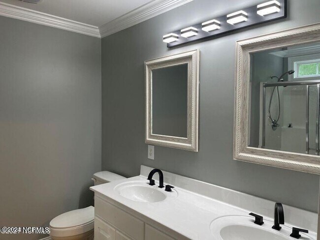 Building Photo - 4434 Surrey Meadows Dr