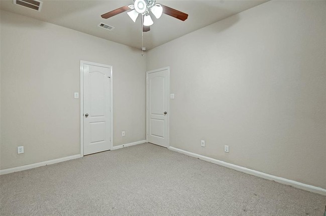 Building Photo - 6807 Fitzgerald Ct