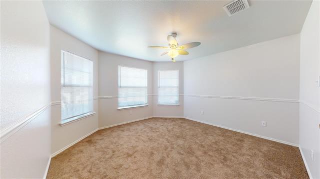 Building Photo - 2015 Gardenia Dr