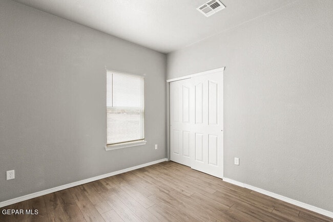 Building Photo - 7237 Jericho Tree Dr
