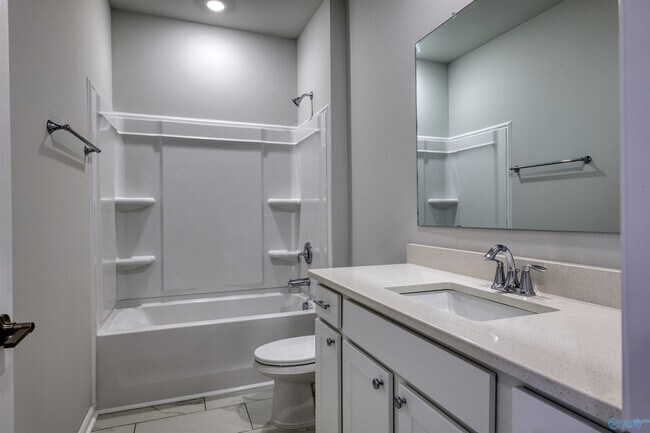 Building Photo - 112 Willow Rose Ln